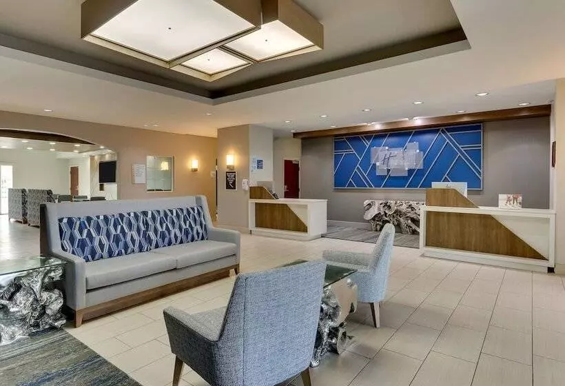 Отель Holiday Inn Express & Suites Ardmore, An Ihg