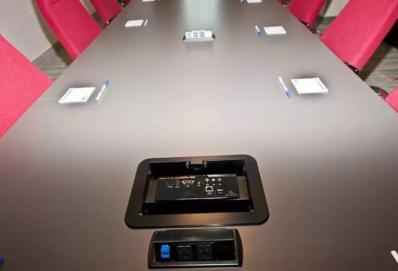 ホテル Holiday Inn Express & Suites Columbus   Easton Area, An Ihg