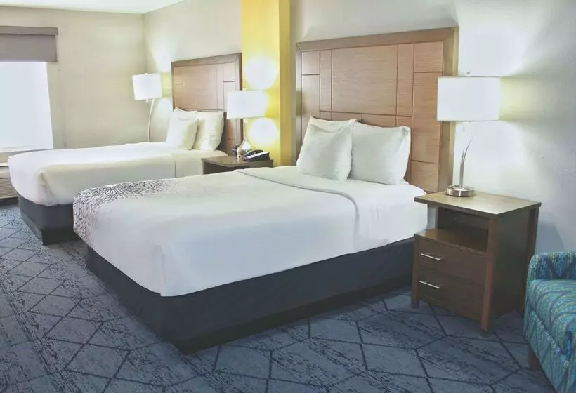 酒店 La Quinta By Wyndham Ne Long Beach/cypress