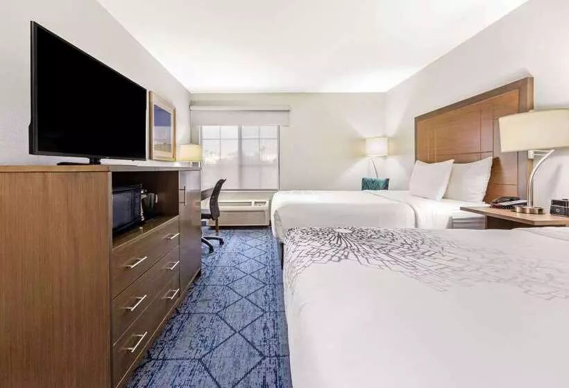 酒店 La Quinta By Wyndham Ne Long Beach/cypress
