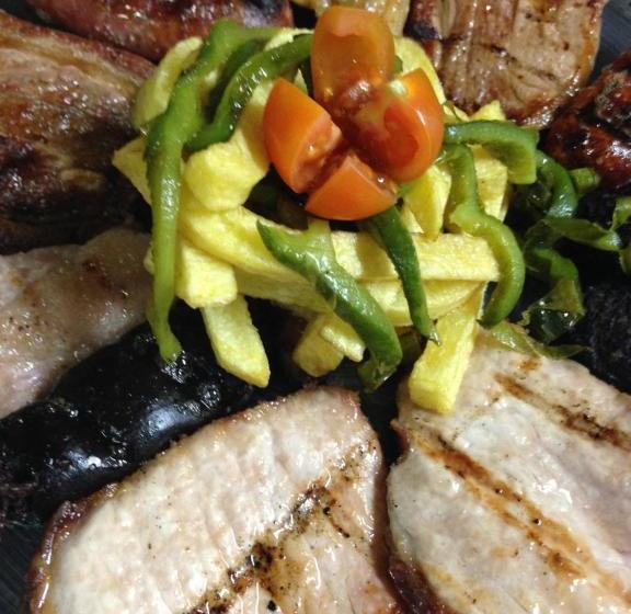 호텔 Hostal Los Maños