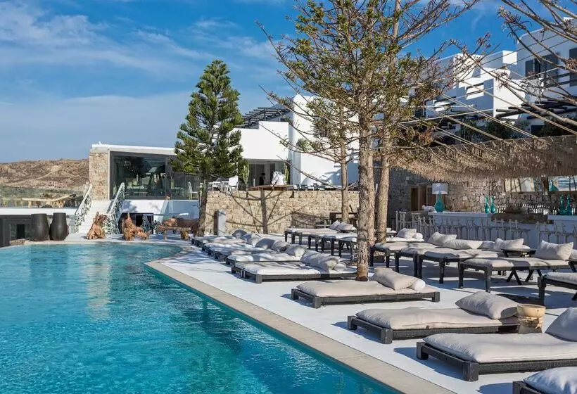 هتل Myconian Utopia Relais & Chateaux