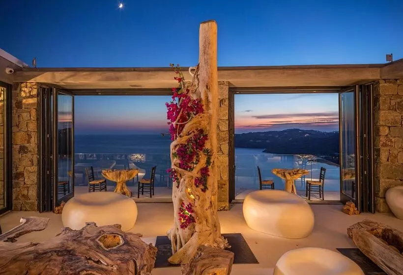 هتل Myconian Utopia Relais & Chateaux