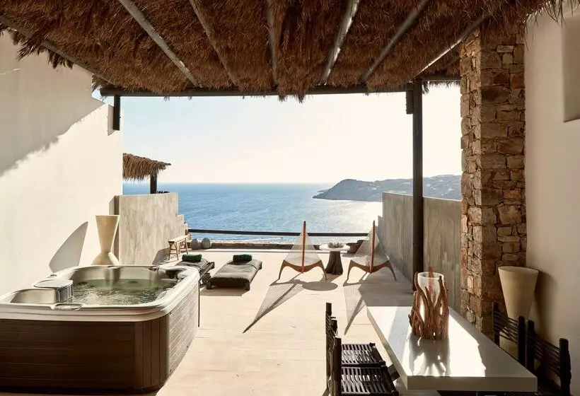 هتل Myconian Utopia Relais & Chateaux