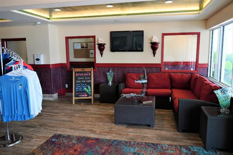 Glunz Ocean Beach Hotel And Resort