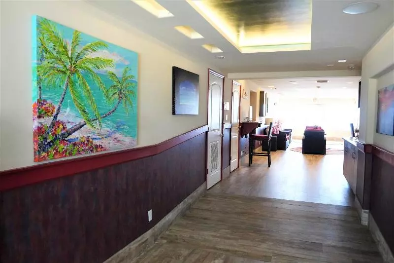 Glunz Ocean Beach Hotel And Resort