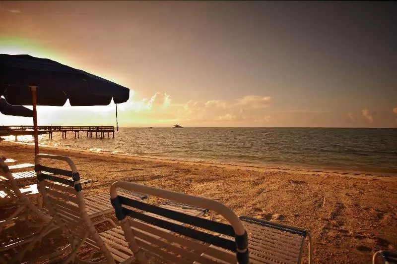 Glunz Ocean Beach Hotel And Resort