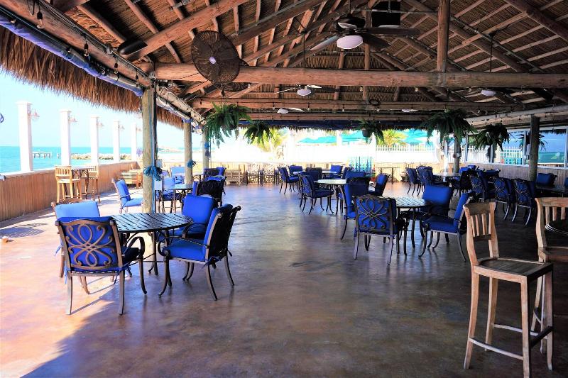 Glunz Ocean Beach Hotel And Resort