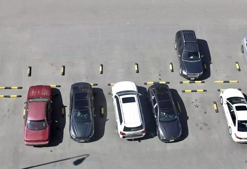 فندق Platinum Park