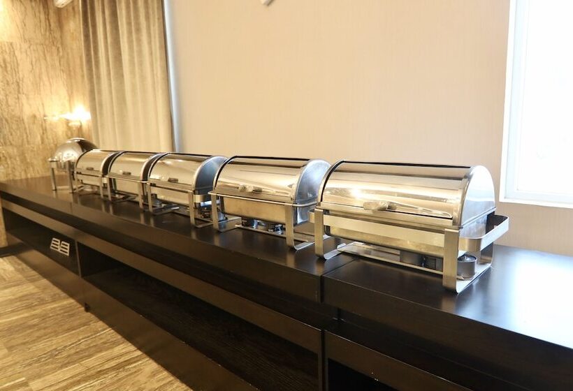 فندق Platinum Park