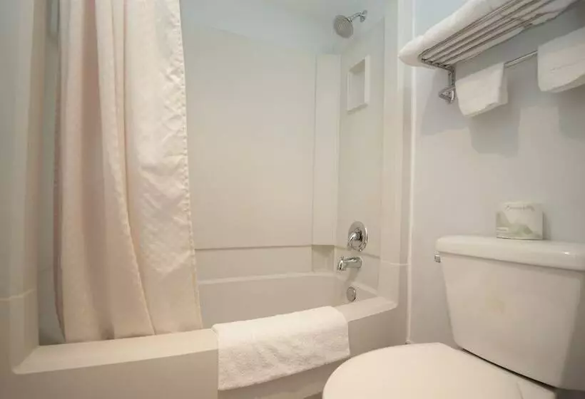 Отель Royal Inn Hudson I 94