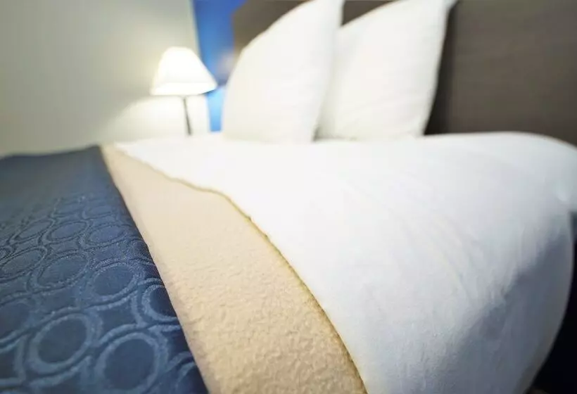 Отель Royal Inn Hudson I 94