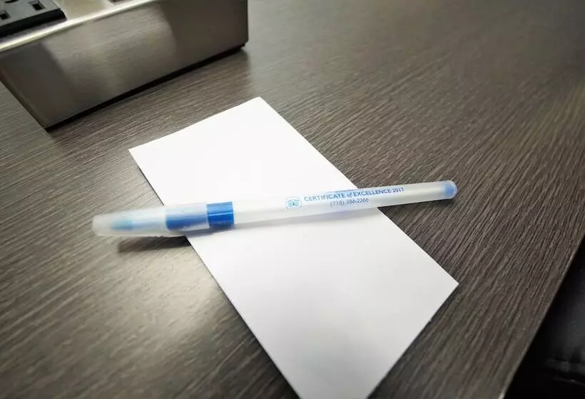 Отель Royal Inn Hudson I 94