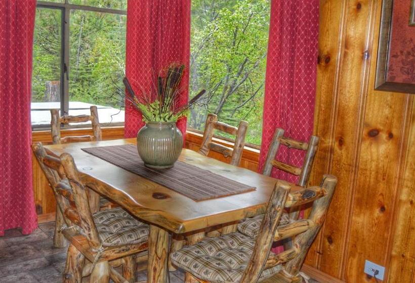 فندق The Inn On Fall River & Fall River Cabins