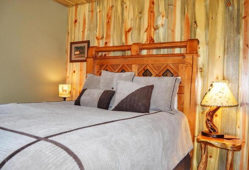 فندق The Inn On Fall River & Fall River Cabins