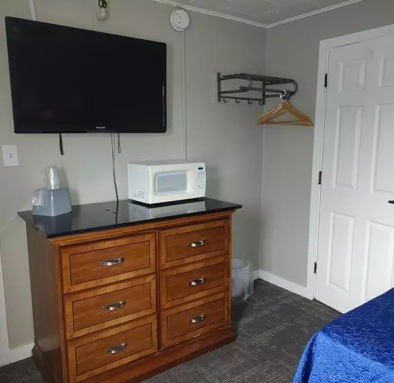 Отель Vacationland Inn & Suites