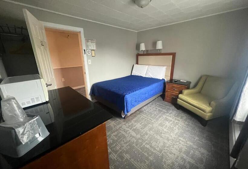 בית מלון כפרי Vacationland Inn & Suites