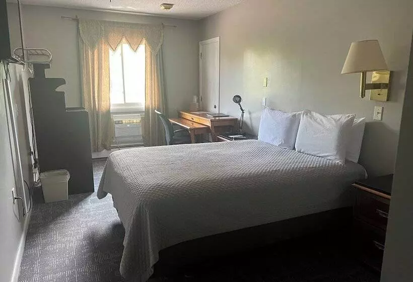 Отель Vacationland Inn & Suites