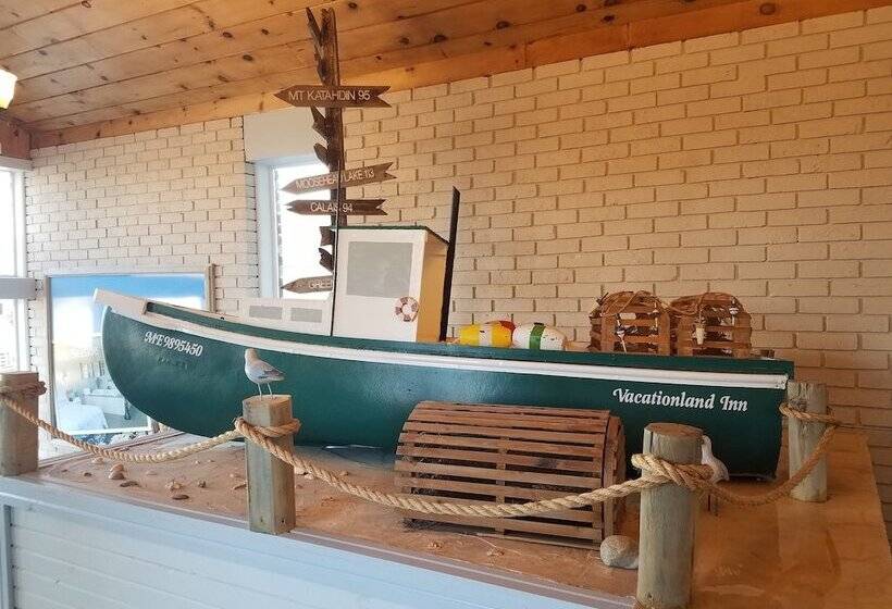 בית מלון כפרי Vacationland Inn & Suites