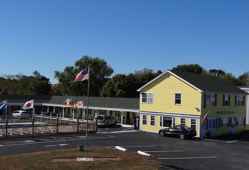 Jonathan Edwards Motel