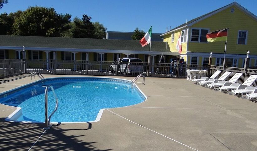 Jonathan Edwards Motel