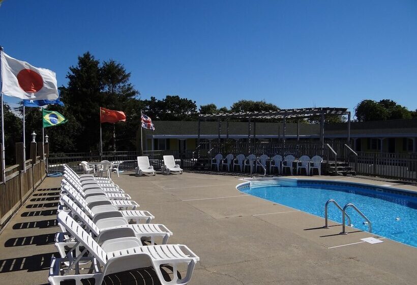 Jonathan Edwards Motel