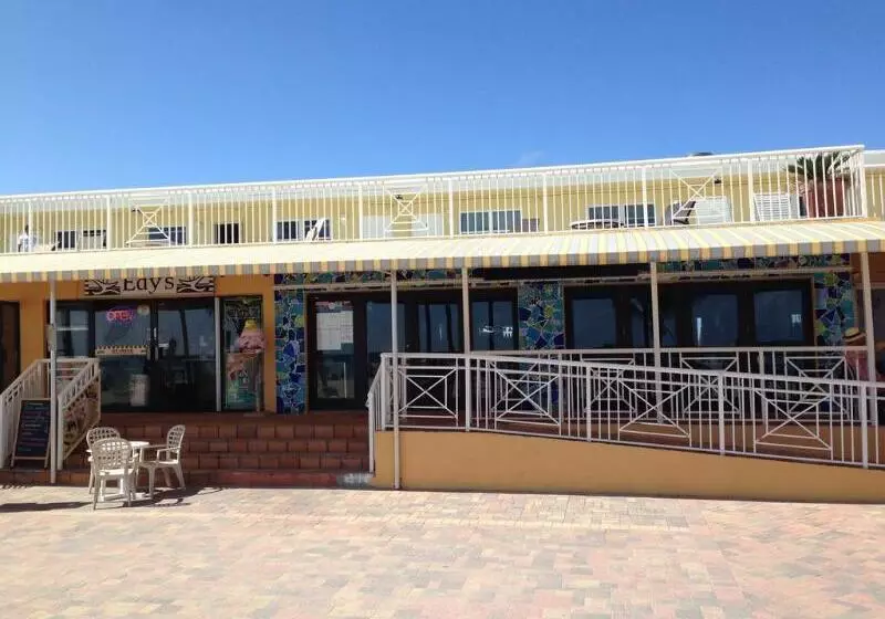 La Terrace Oceanfront