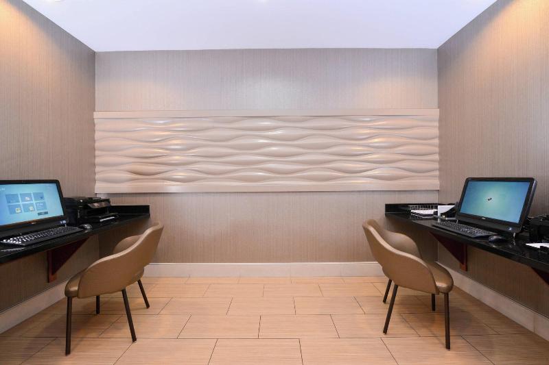 Springhill Suites By Marriott Corona Riverside