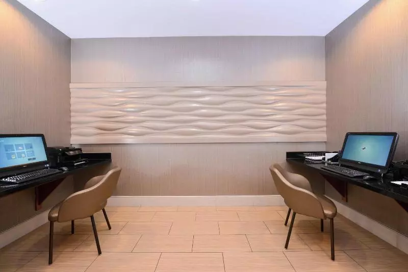 Springhill Suites By Marriott Corona Riverside