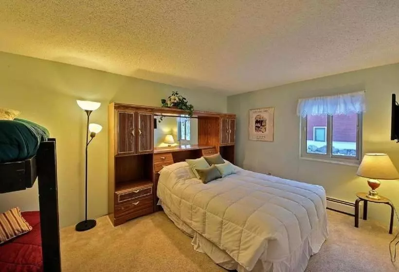 Tannhauser  Postcard View & Roomy