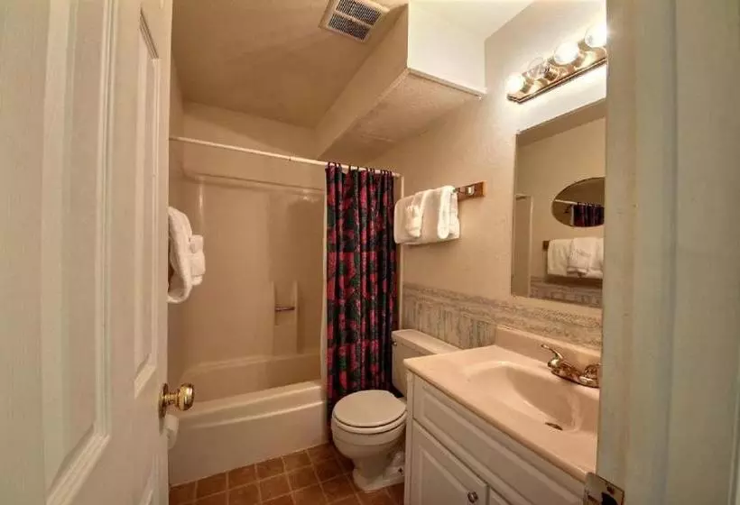 Tannhauser  Postcard View & Roomy