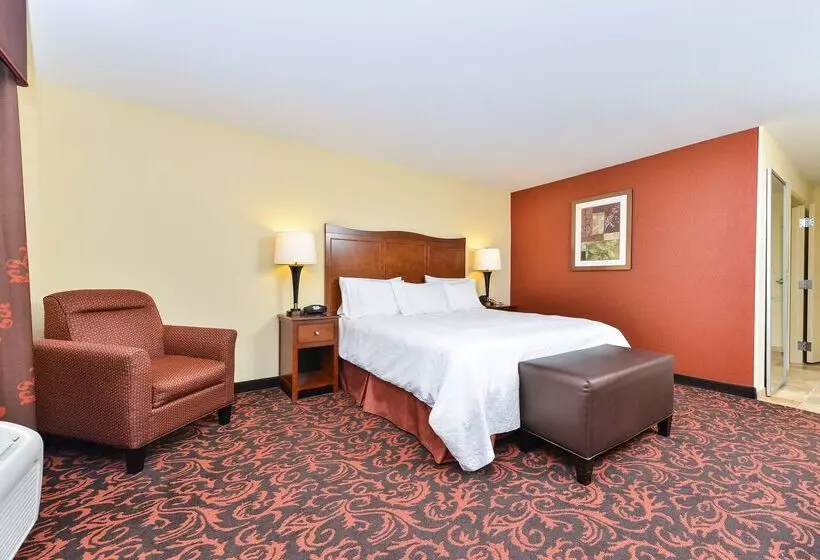 Hampton Inn Yorkville