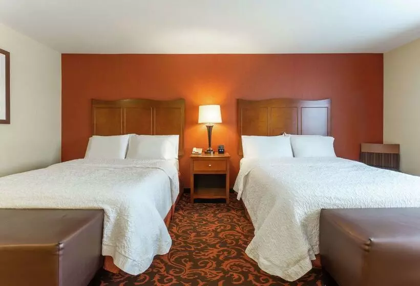 Hampton Inn Yorkville