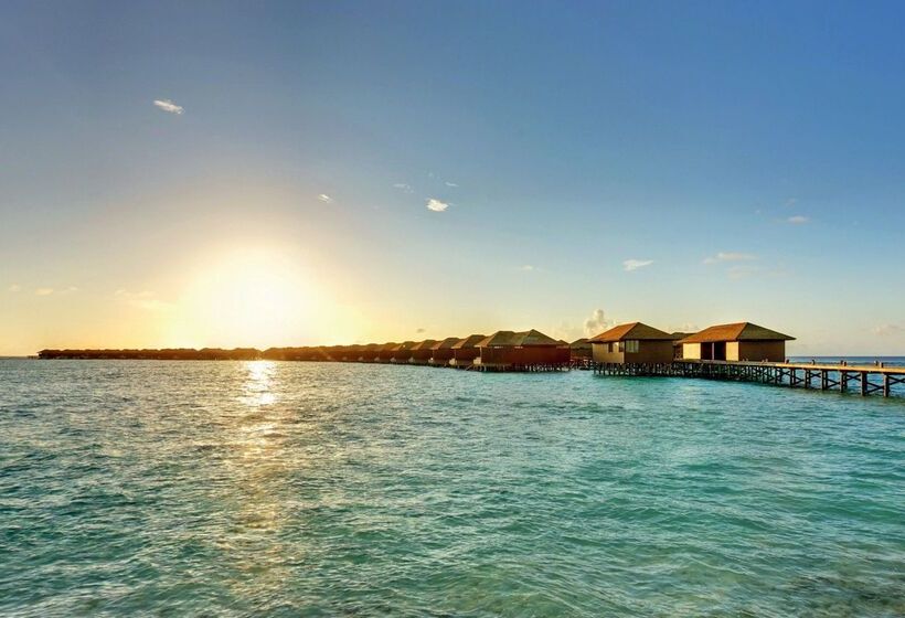 Hideaway Beach Resort & Spa