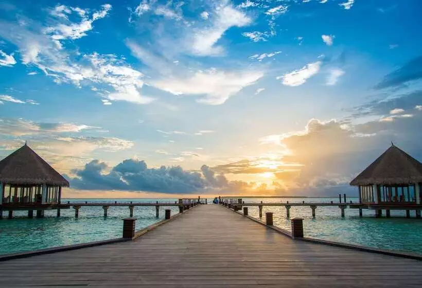 Hideaway Beach Resort & Spa