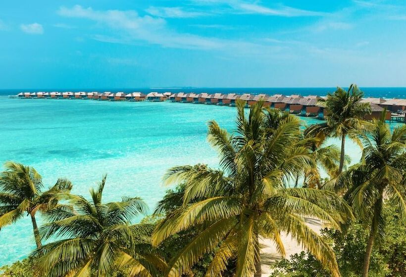 Hideaway Beach Resort & Spa