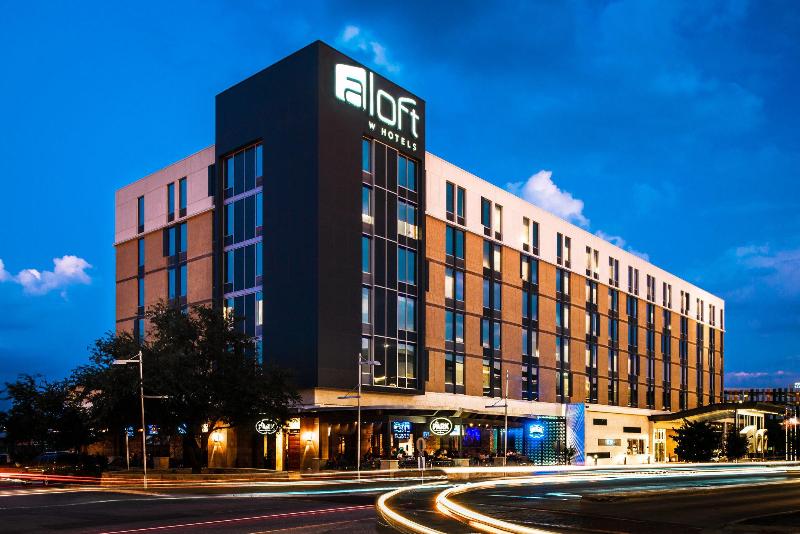 Hotel Aloft Austin At The Domain