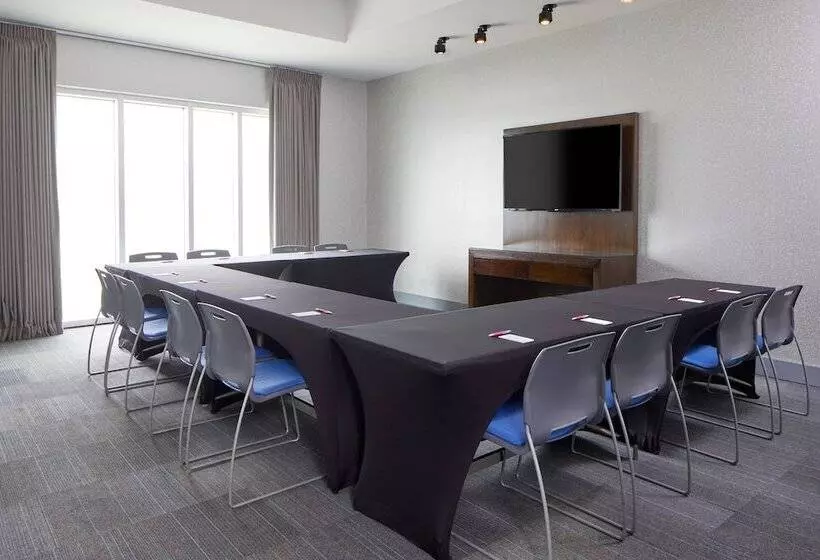 ホテル Aloft Austin At The Domain