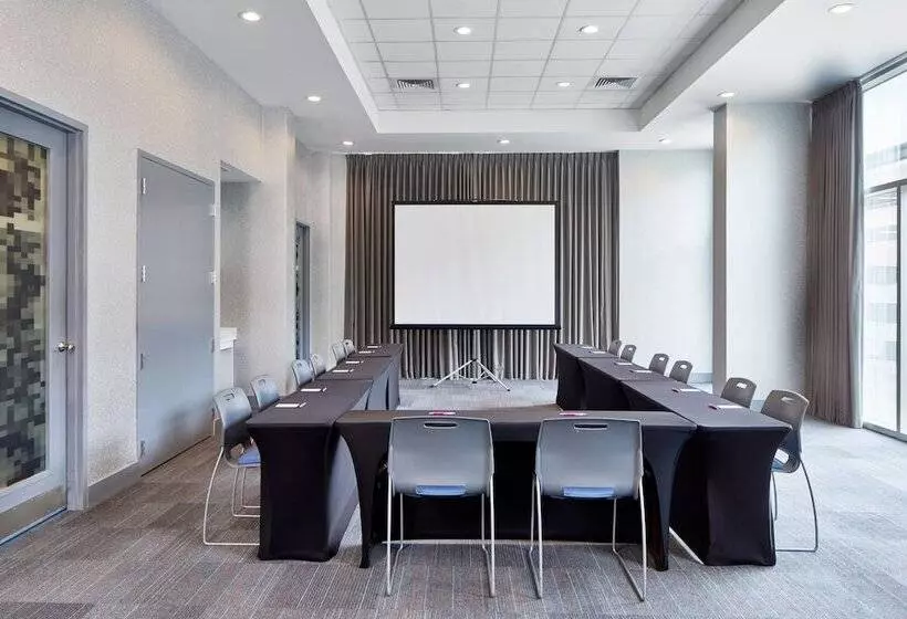 ホテル Aloft Austin At The Domain