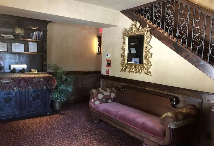 Hotel Border House At Crystal Bay Casino