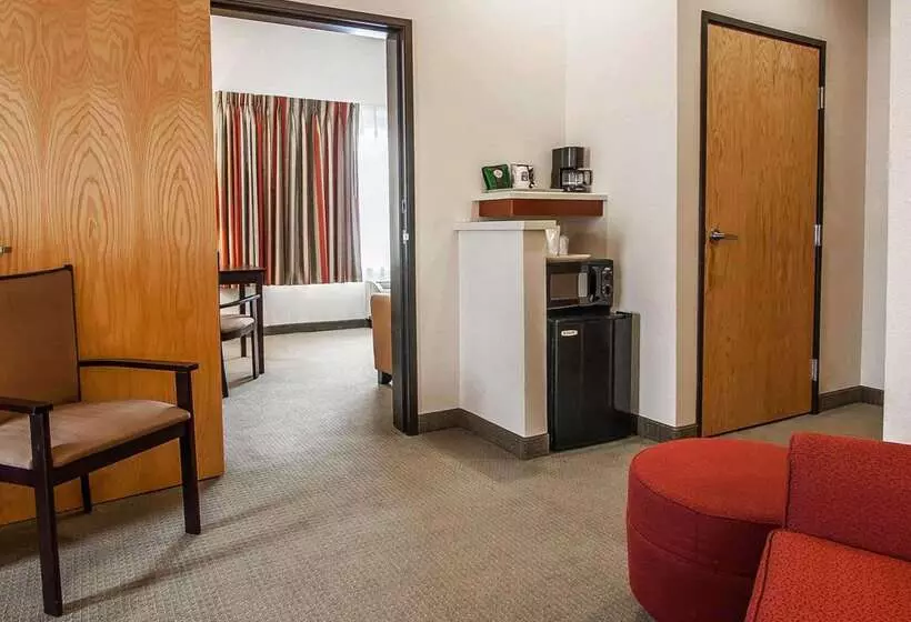 ホテル Comfort Inn & Suites Creswell