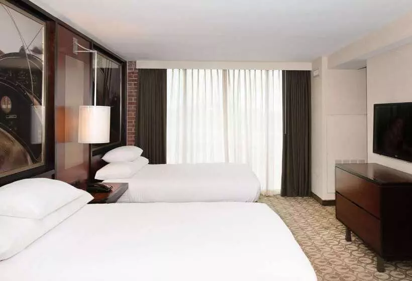 Doubletree By Hilton Hotel & Suites Charleston Airport