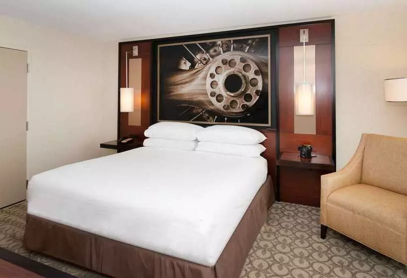 Doubletree By Hilton Hotel & Suites Charleston Airport