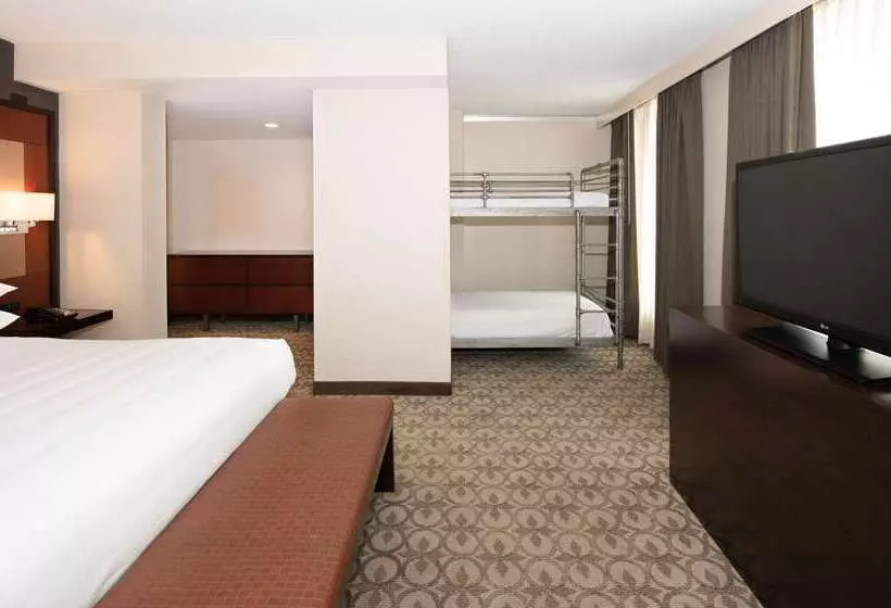Doubletree By Hilton Hotel & Suites Charleston Airport