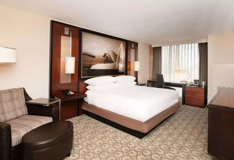 Doubletree By Hilton Hotel & Suites Charleston Airport