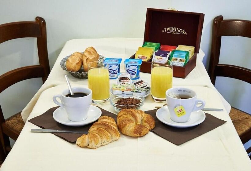 בית מלון כפרי Luxor