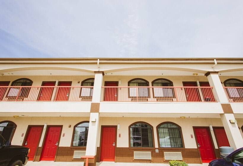 فندق Palace Inn Baytown I 10