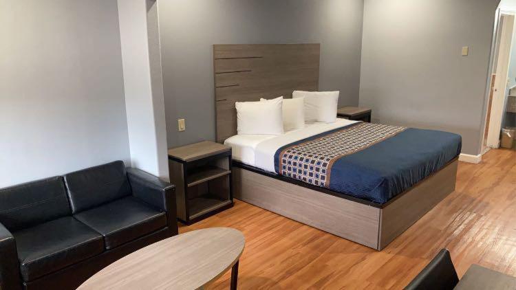 فندق Palace Inn Baytown I 10