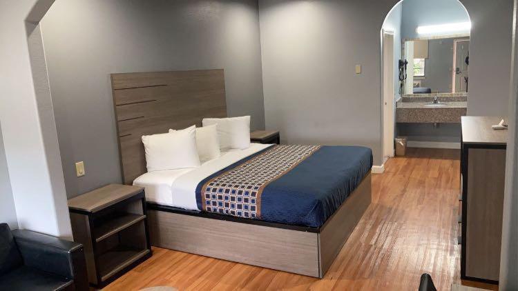 فندق Palace Inn Baytown I 10