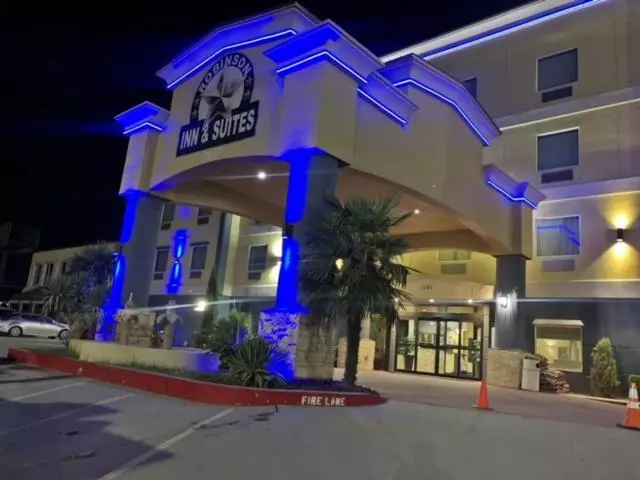 ホテル Robinson Inn And Suites